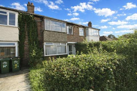 2 bedroom maisonette to rent, Kenilworth Road, Ashford, TW15