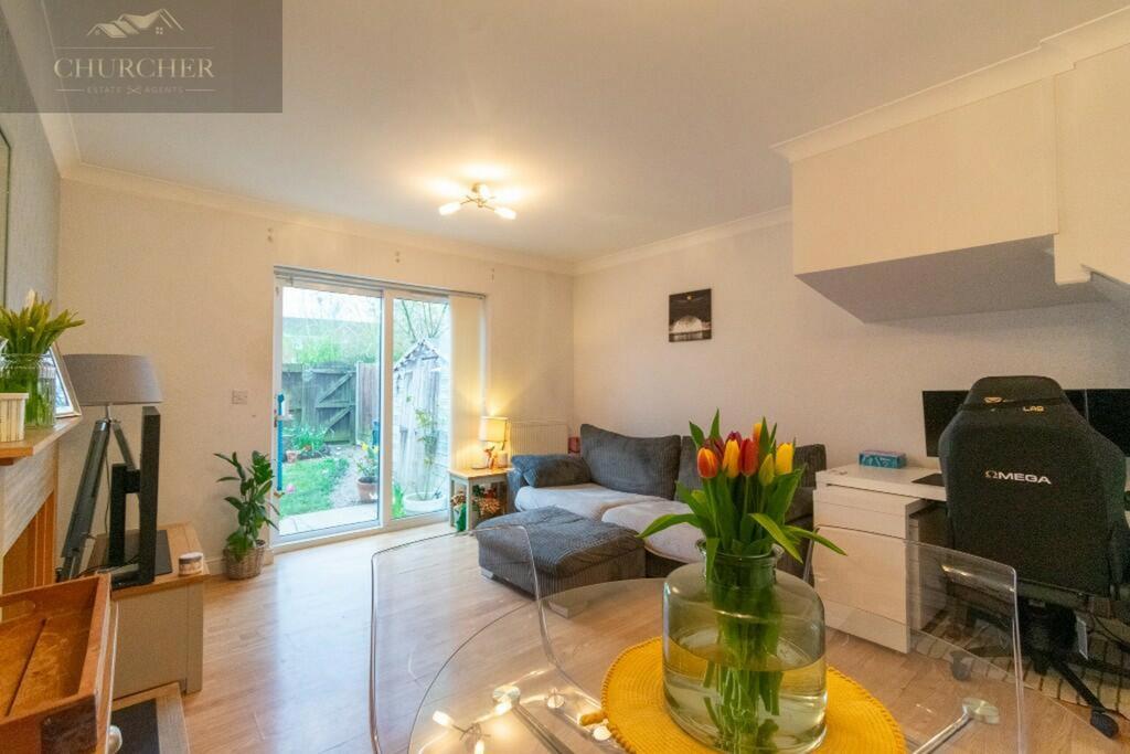 238523 27 hawthorn img 04 0000