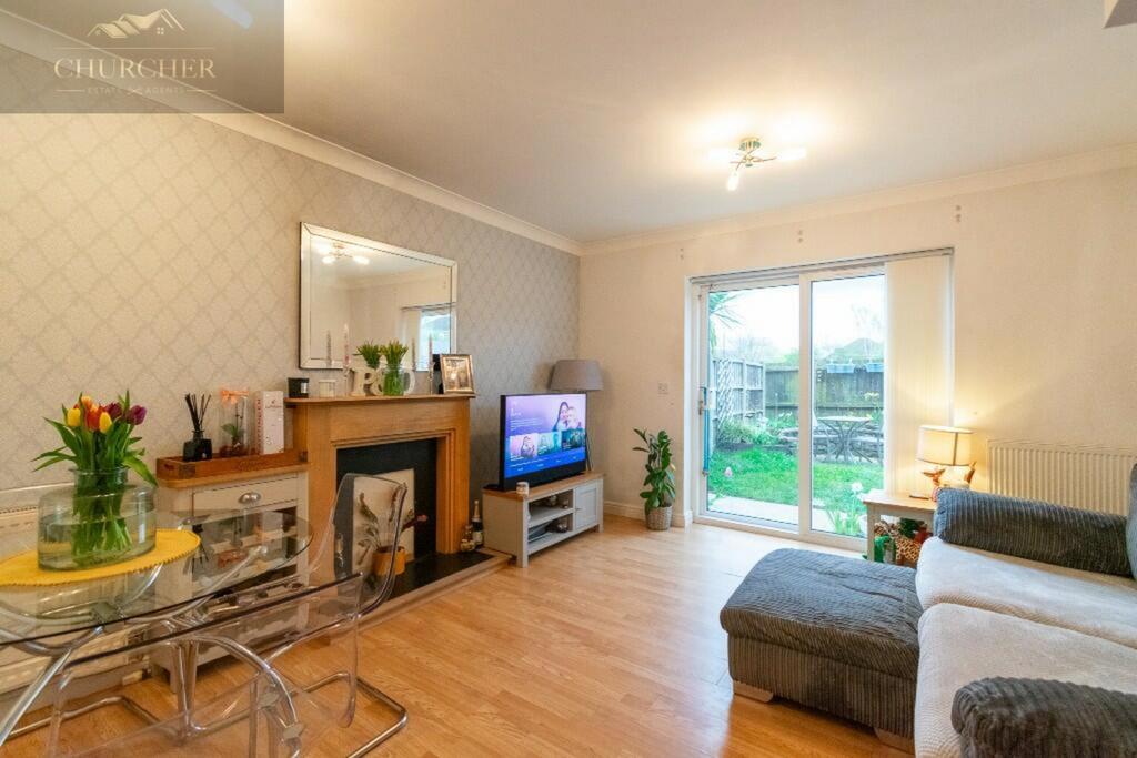 238523 27 hawthorn img 05 0000