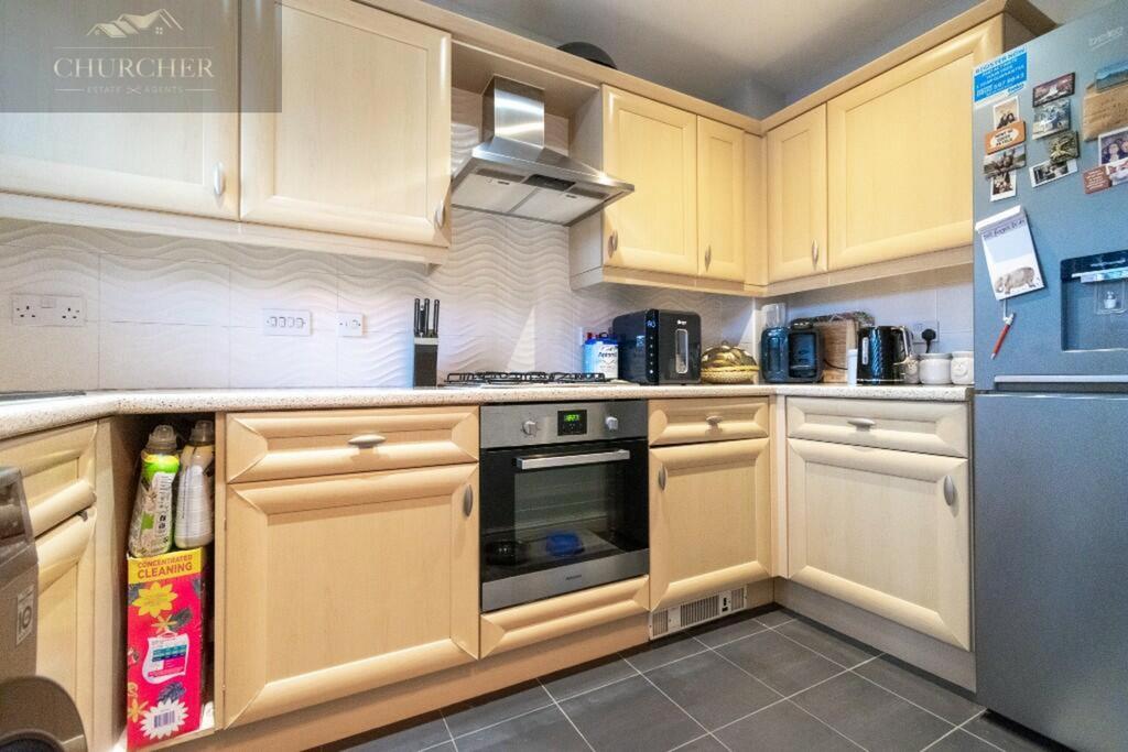 238523 27 hawthorn img 07 0000
