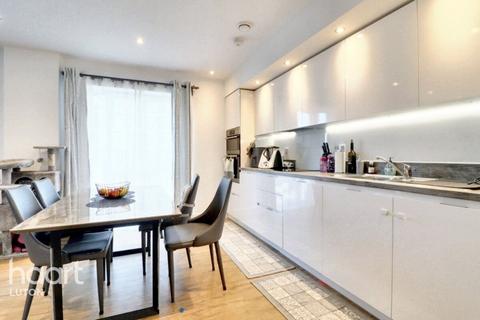 Stirling Drive, Luton