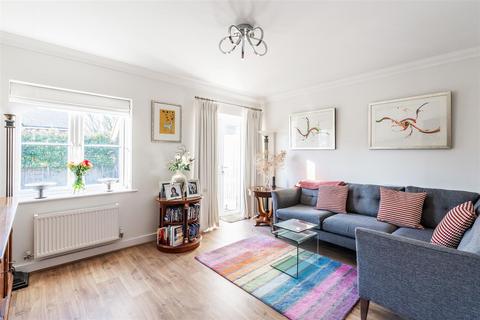 3 bedroom semi-detached house for sale, HARTFIELD ROAD, LEATHERHEAD, KT22