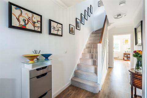 3 bedroom semi-detached house for sale, HARTFIELD ROAD, LEATHERHEAD, KT22