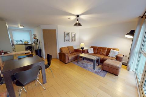 4 bedroom semi-detached house to rent, Bevendean Road, Brighton, BN2