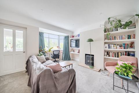 undefined, Vale Crescent, Kingston Vale, Greater London, SW15
