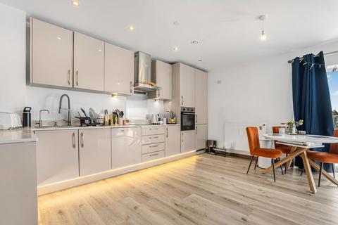 2 bedroom apartment for sale, Edinburgh Gate, Harlow CM20