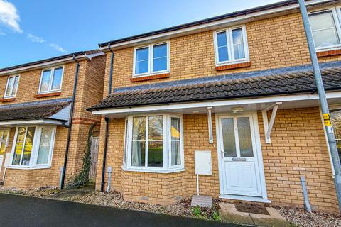 3 bedroom end of terrace house for sale, Wilfred Road, Taunton, Somerset. NO CHAIN.