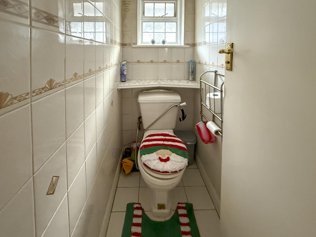 Separate WC