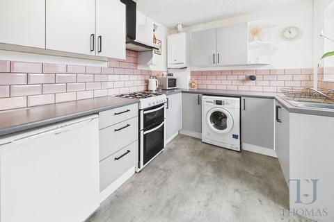 2 bedroom semi-detached bungalow for sale, Newholm Drive, Nottingham