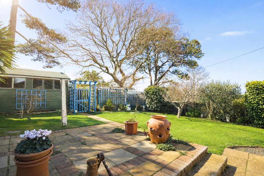 Garden2.jpg