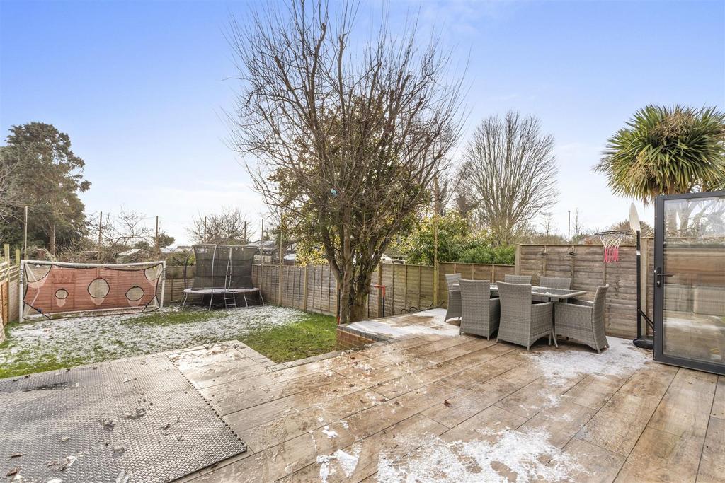 101 Cressex Rd, HP12 4 PS-12.jpg