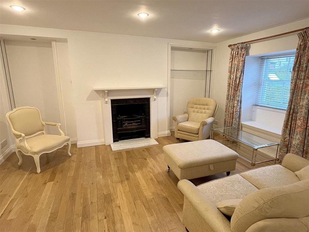 Sitting Room.jpg