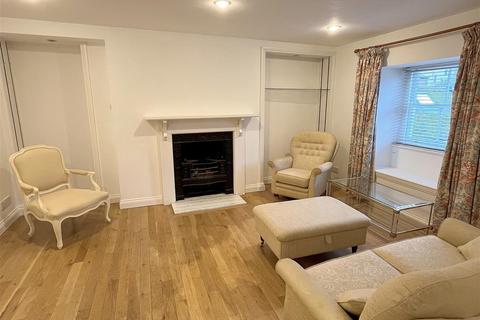 2 bedroom house to rent, Victoria Road, Dartmouth