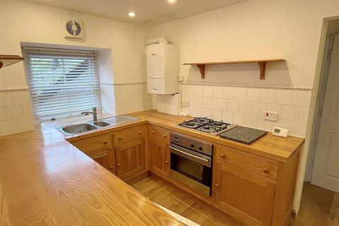 2 bedroom house to rent, Victoria Road, Dartmouth