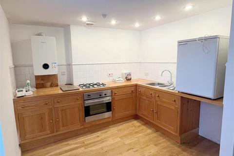 1 bedroom flat to rent, Victoria Road, Dartmouth