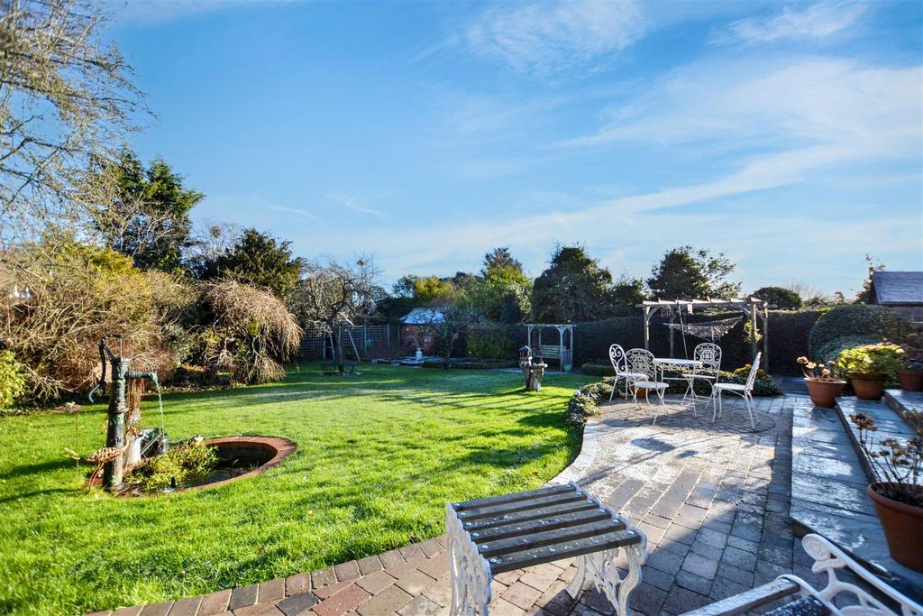 Garden 3.jpeg