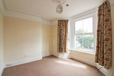 2 bedroom flat to rent, St. Johns Road, Tunbridge Wells, TN4
