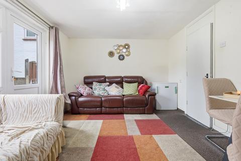 3 bedroom end of terrace house for sale, London E13