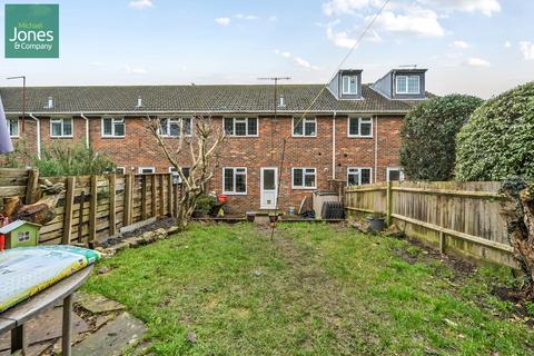3 bedroom terraced house to rent, New Gardens, West Street, Lancing, BN15