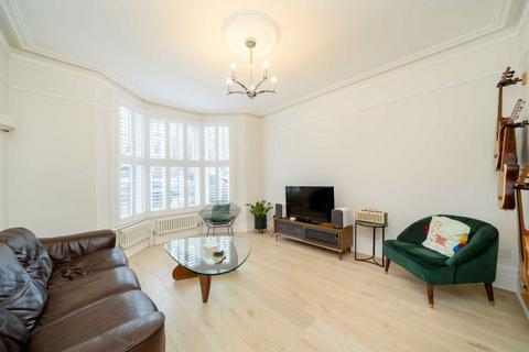 3 bedroom terraced house for sale, Johns Avenue, London NW4