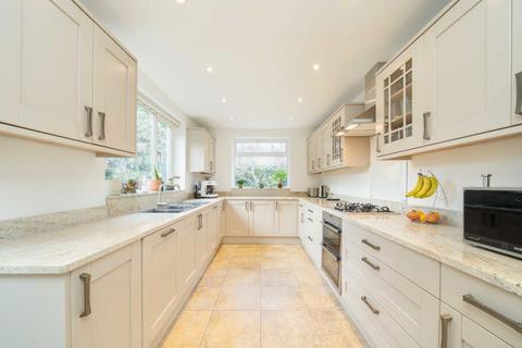 3 bedroom terraced house for sale, Johns Avenue, London NW4