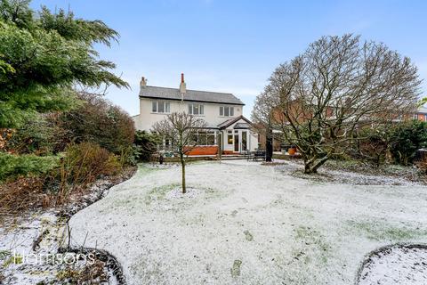 3 bedroom detached house for sale, Cornwall Avenue, Bolton, Lancashire, BL5 1DZ