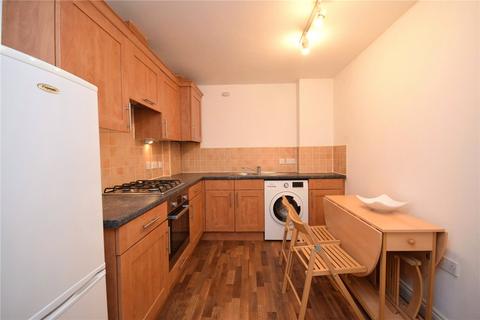 2 bedroom apartment for sale, Pennythorne Drive, Gill Lane, Yeadon, Leeds