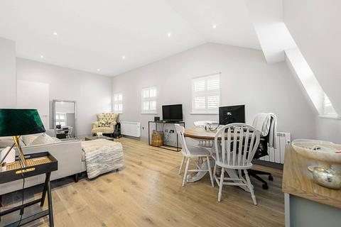 Burlington Road, Fulham, London, SW6