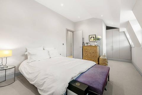 1 bedroom flat to rent, Burlington Road, Fulham, London, SW6