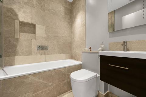 1 bedroom flat to rent, Burlington Road, Fulham, London, SW6