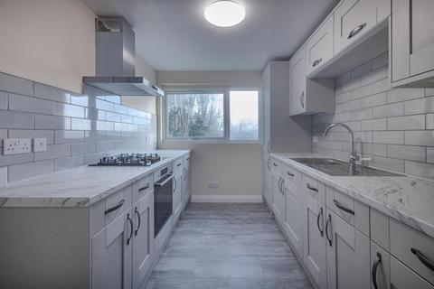 2 bedroom flat to rent, Page Street, Holland Court Page Street, NW7