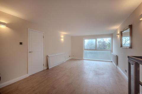 2 bedroom flat to rent, Page Street, Holland Court Page Street, NW7