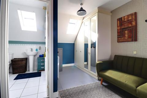3 bedroom semi-detached house for sale, Balmoral Lane, Brough