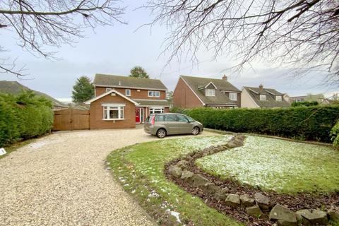 Louth Road, New Waltham
