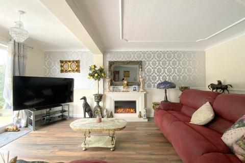undefined, Louth Road, New Waltham