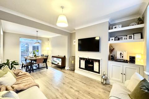 3 bedroom semi-detached house for sale, Fernlea, St Helens