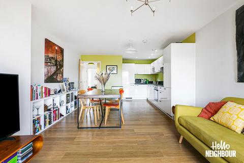 2 bedroom apartment to rent, Carney Place, London, SW9