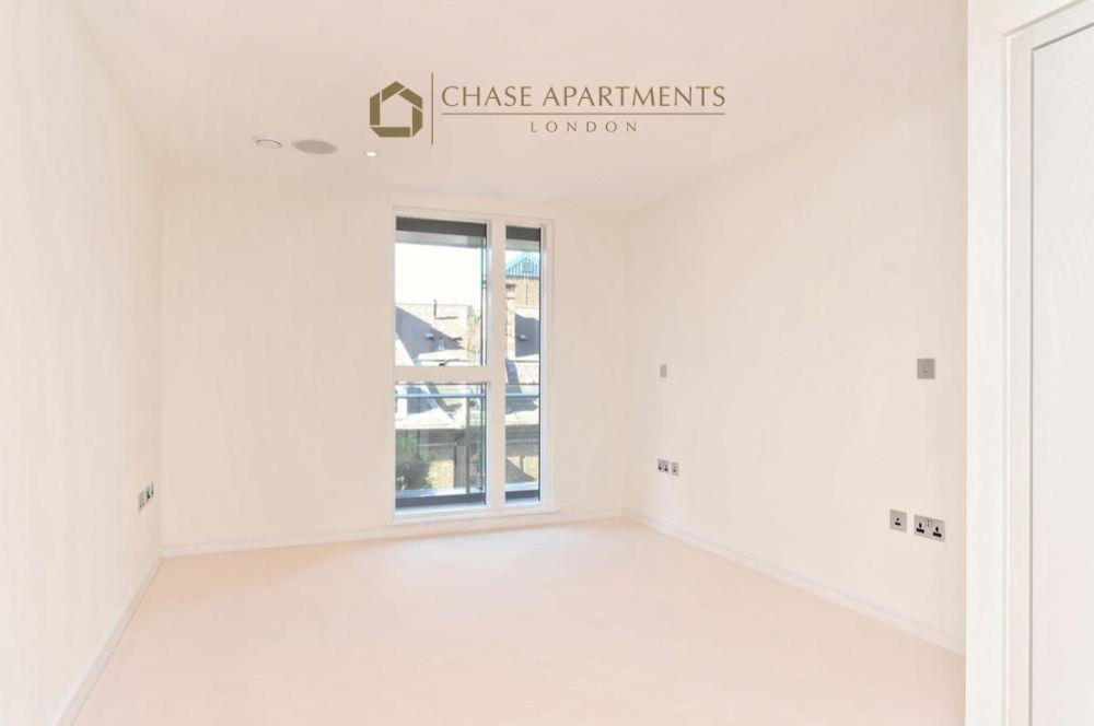 Moore-house-2-Gatliff-Road-London-SW1 W-8 DT-bedroom