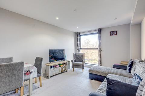 2 bedroom apartment for sale, Victoria Avenue, Southend On Sea, SS2