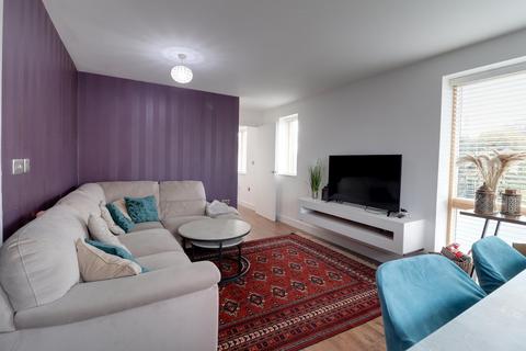 undefined, Drakes Drive, Stevenage SG2