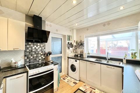 3 bedroom semi-detached house for sale, Winchcombe Road, Cleveleys FY5