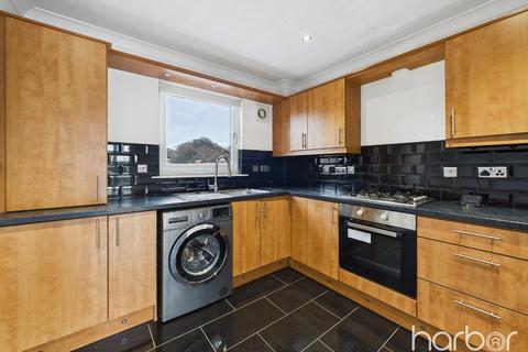 2 bedroom flat for sale, Tollcross Park View, Tollcross, Glasgow, City of Glasgow, G32 8UA