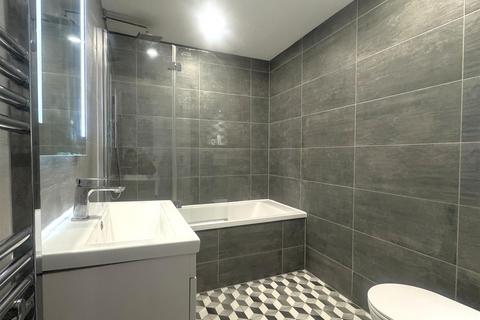 undefined, King Street, Maidstone ME14
