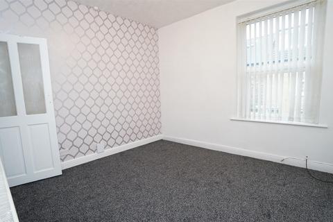 2 bedroom terraced house for sale, Mount Avenue, Eccleshill, Bradford