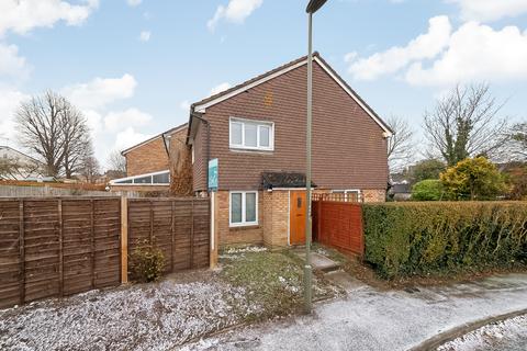 Doveney Close,  Orpington, BR5