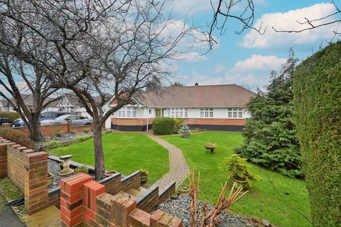 4 bedroom bungalow for sale, Strangeways, Watford, WD17
