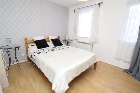 1 bedroom apartment to rent, Grinstead Road, Deptford SE8