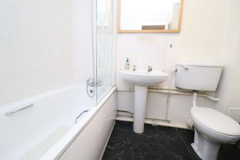 1 bedroom apartment to rent, Grinstead Road, Deptford SE8