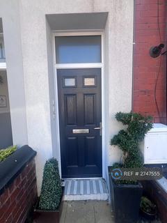 1 bedroom flat to rent, Banks Street, Blackpool, FY1
