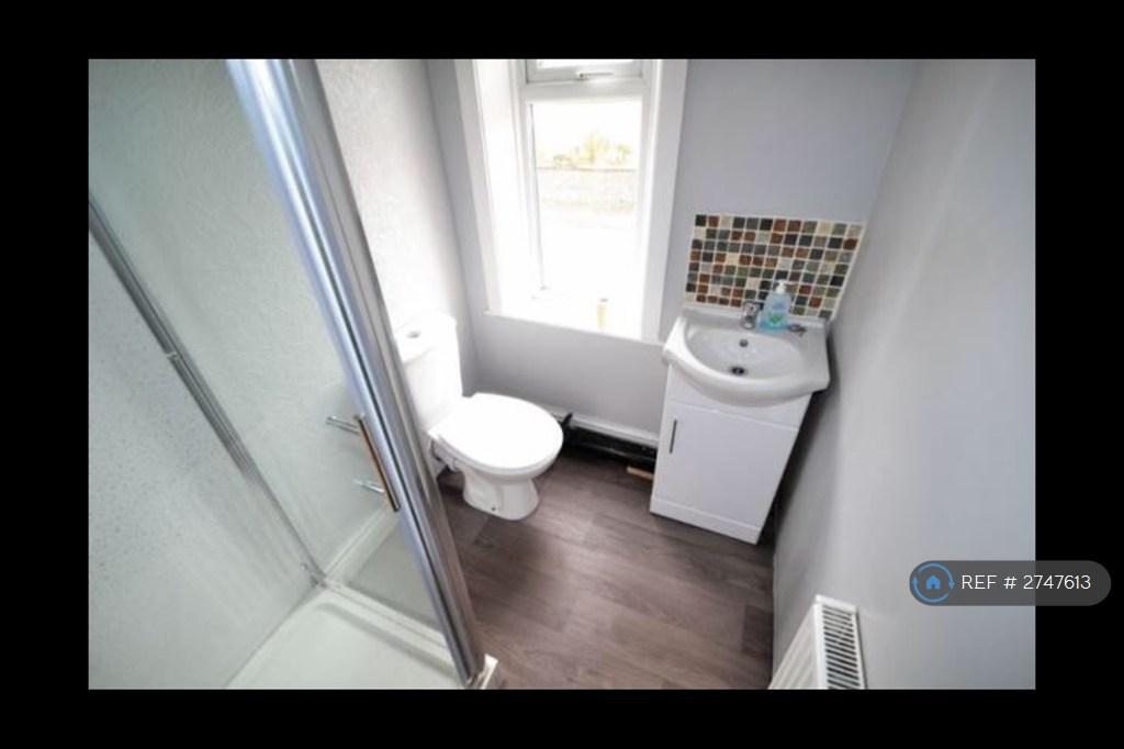 Upstairs Bathroom